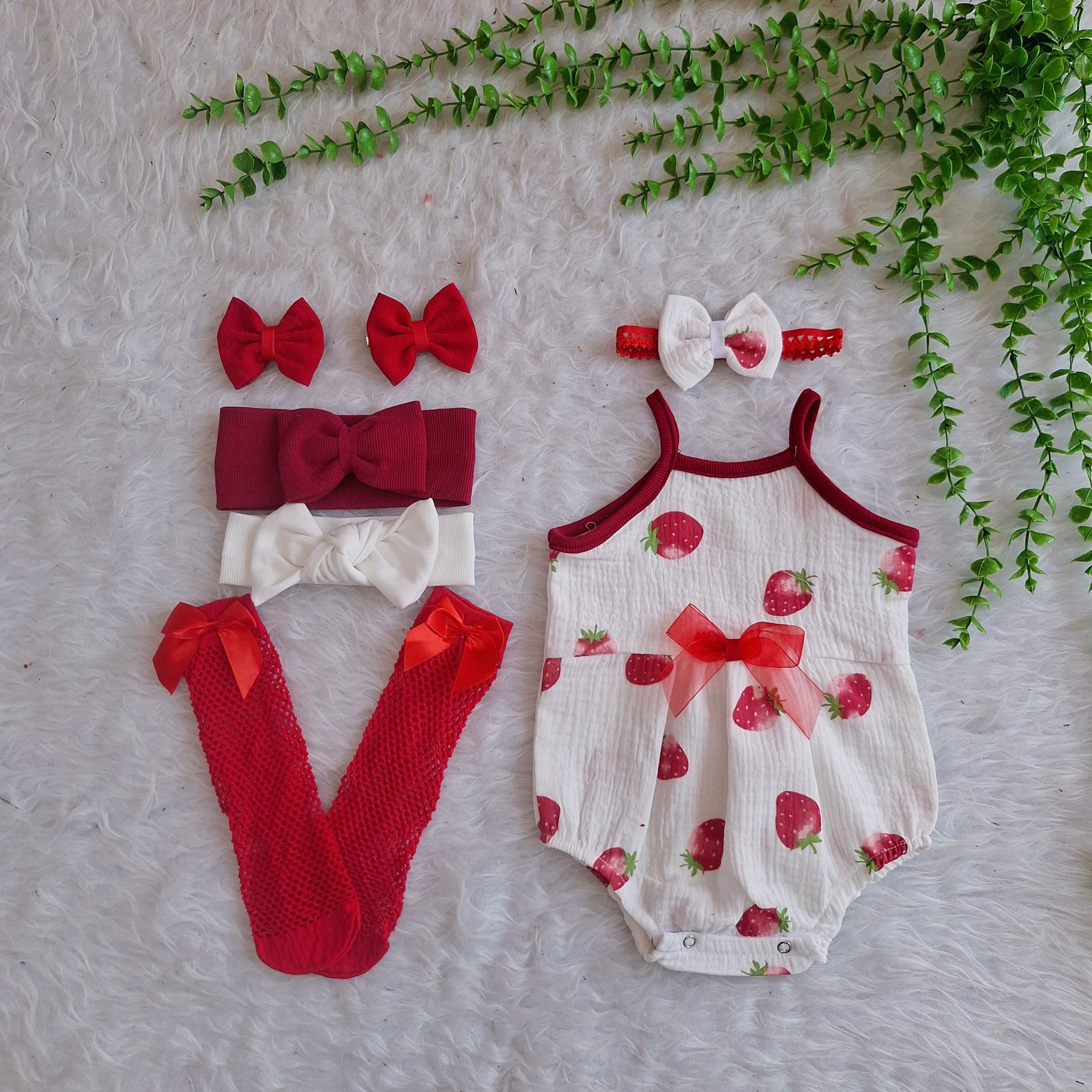 بادی توت فرنگی🍓